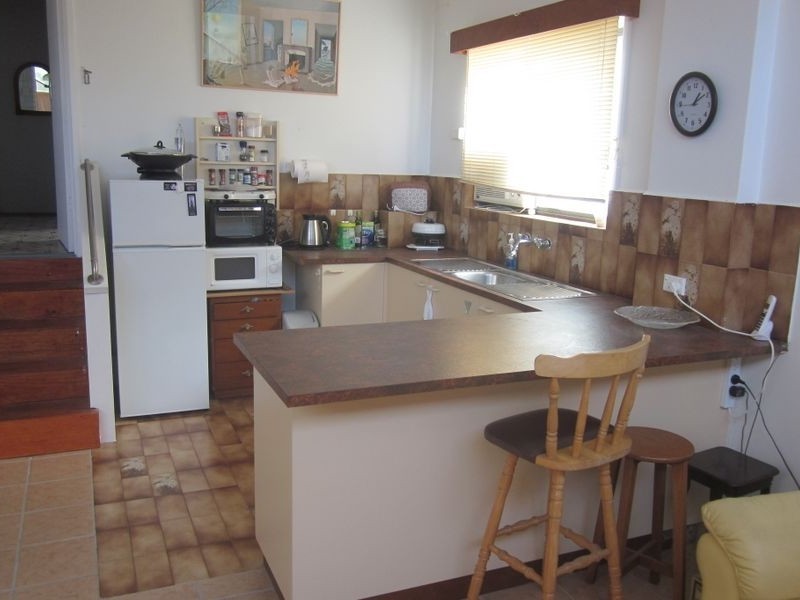 21 Sungold Ave, Southport QLD 4215