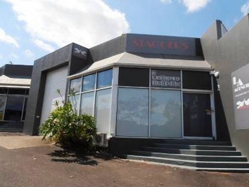 2/183 Currumburra Rd, Ashmore QLD 4214