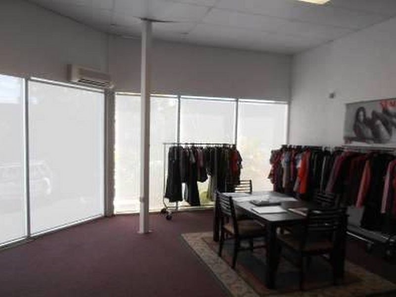 2/183 Currumburra Rd, Ashmore QLD 4214