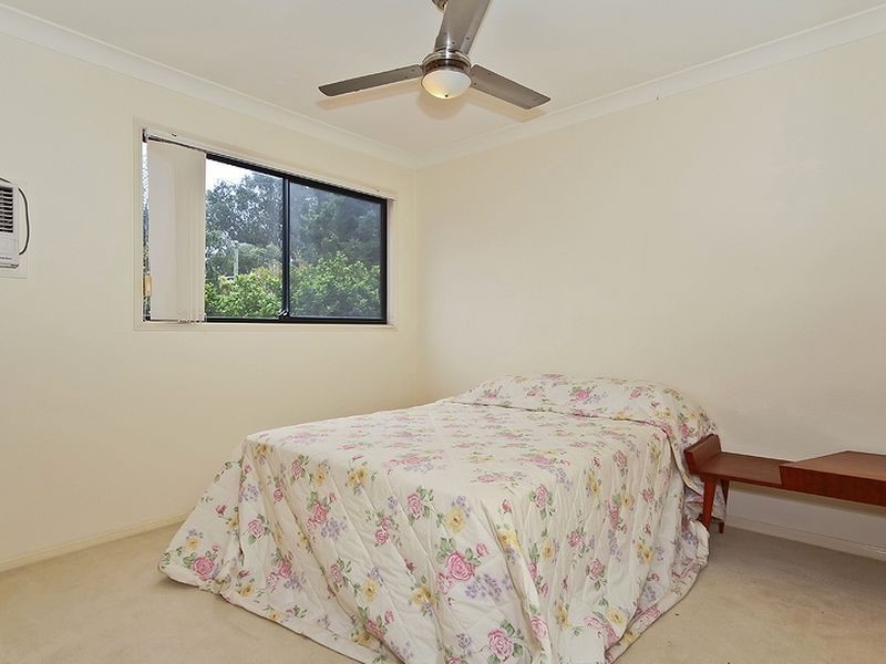 1/68 Heeb Street, Benowa QLD 4217