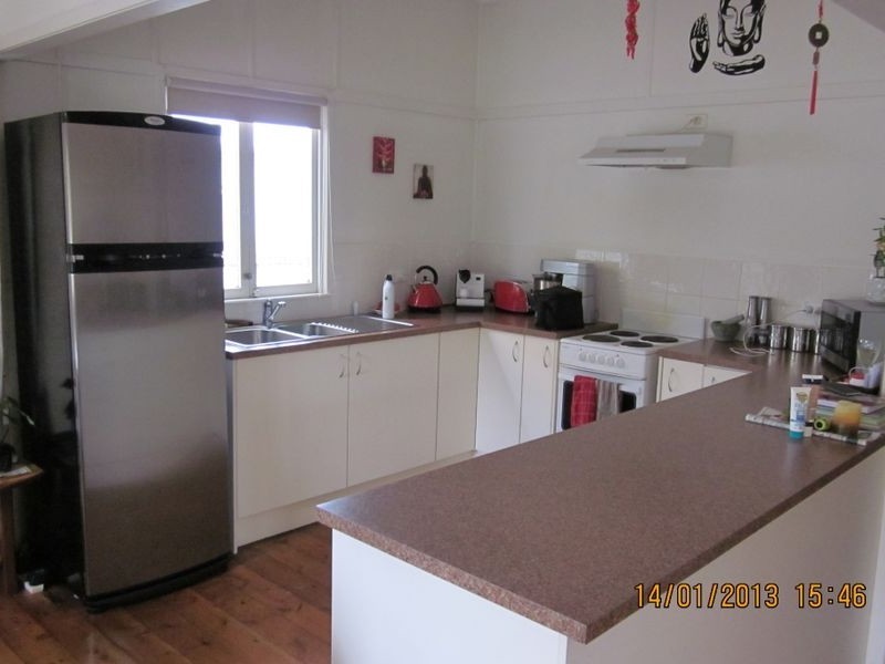 15 Echlin Street, Labrador QLD 4215