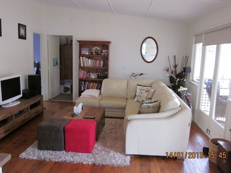 15 Echlin Street, Labrador QLD 4215