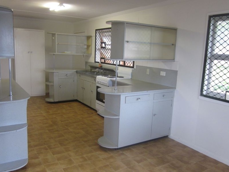30 Dowling Drive, Southport QLD 4215