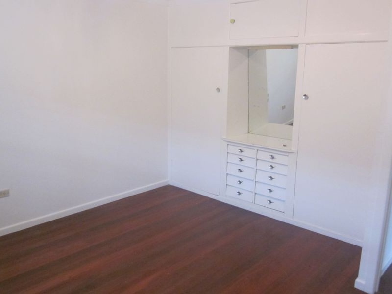30 Dowling Drive, Southport QLD 4215
