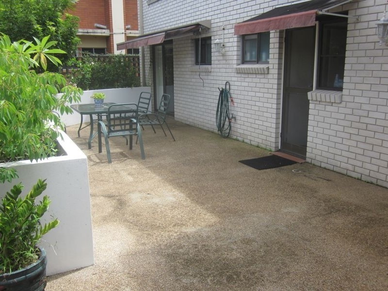 3/26 Lather St, Southport QLD 4215