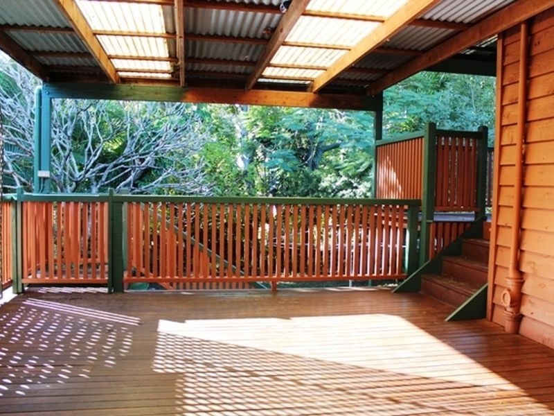 17 Dowling Drive, Southport QLD 4215