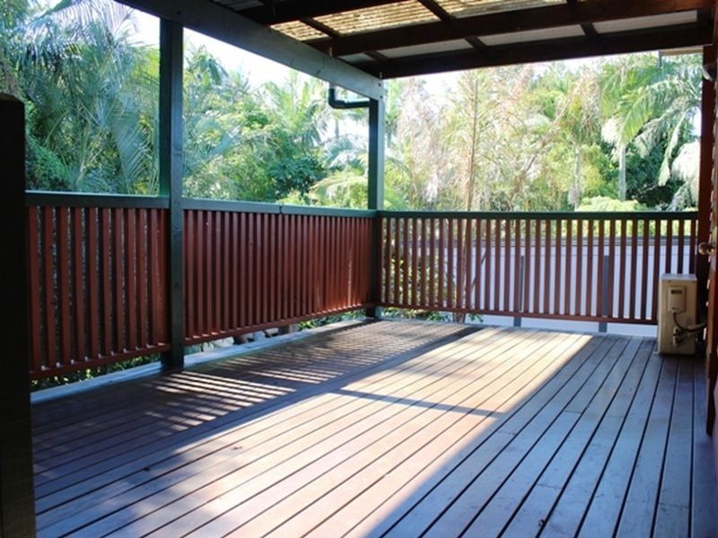 17 Dowling Drive, Southport QLD 4215