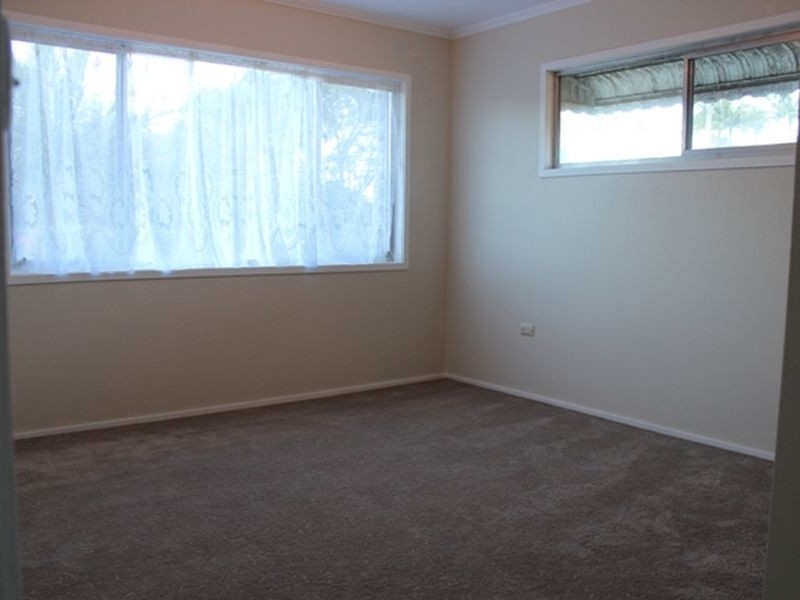 13 The Glade, Labrador QLD 4215