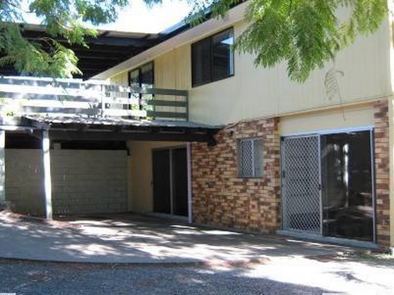 27 Lavinia Street, Southport QLD 4215