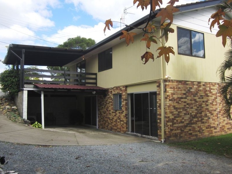27 Lavinia Street, Southport QLD 4215