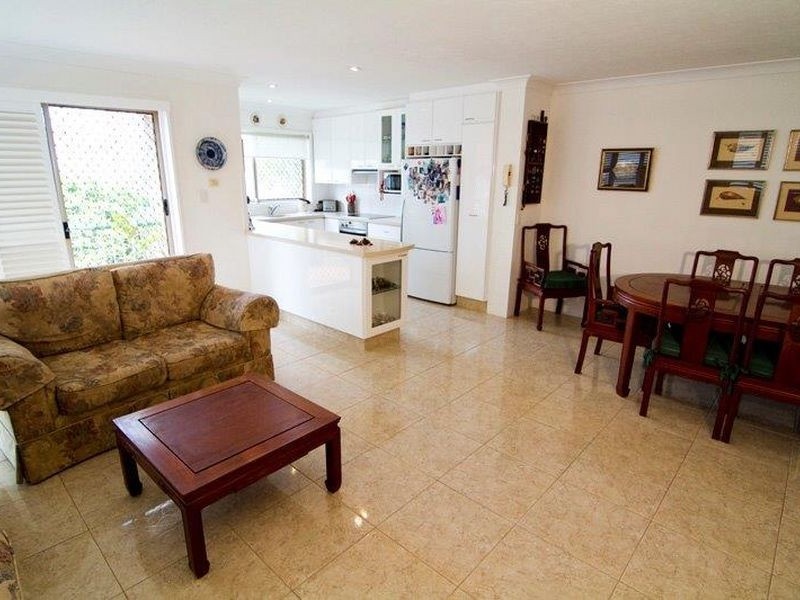 15/61 Bauer Street, Southport QLD 4215