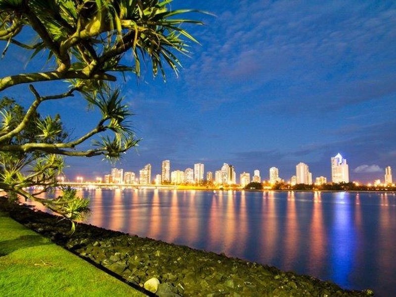 15/61 Bauer Street, Southport QLD 4215