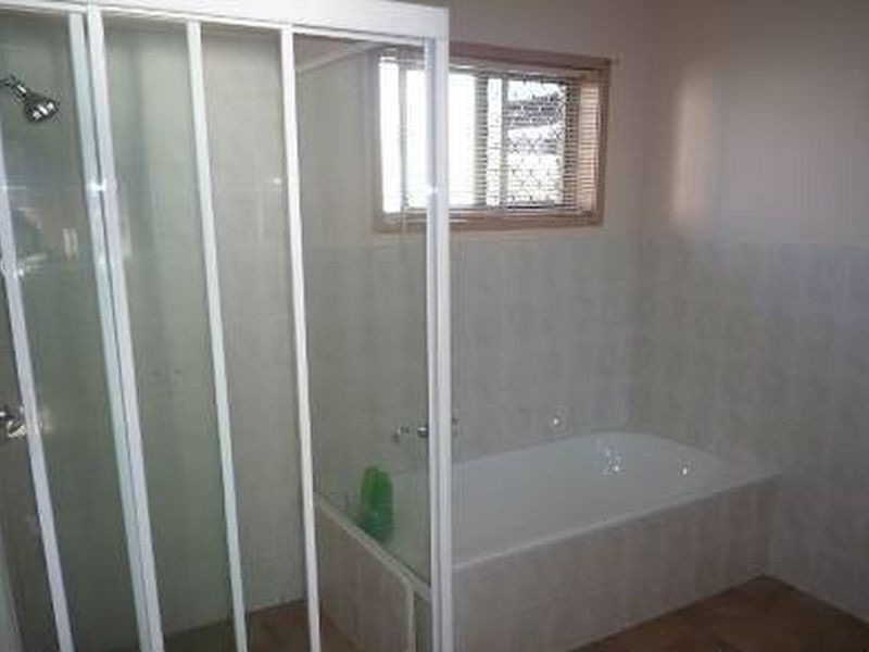 2/19 Fox Avenue, Southport QLD 4215