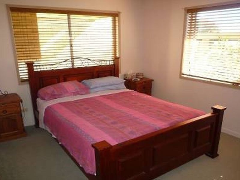 2/19 Fox Avenue, Southport QLD 4215