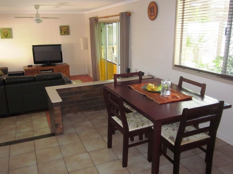 2/19 Fox Avenue, Southport QLD 4215