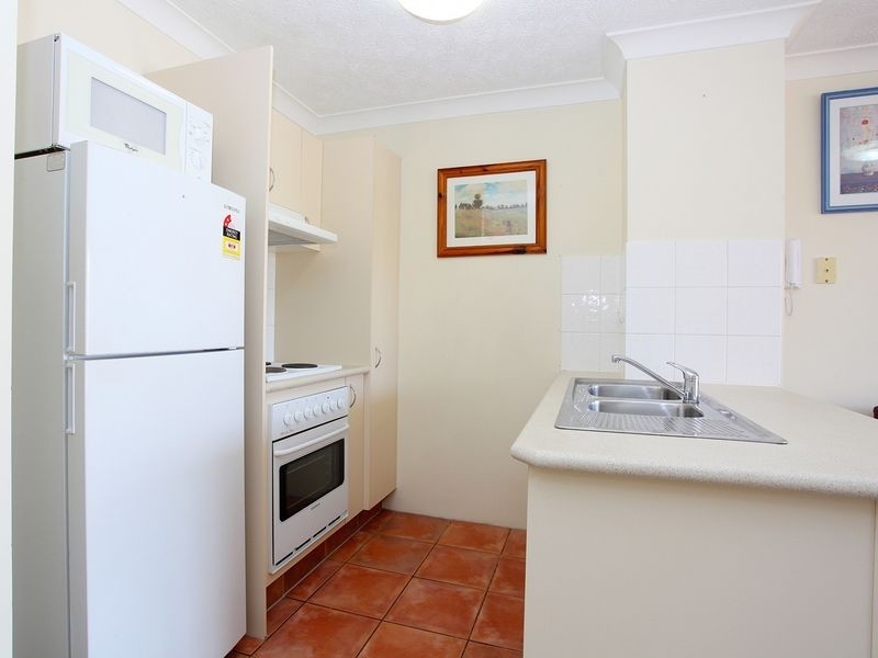19/33 Lenneberg Street, Southport QLD 4215
