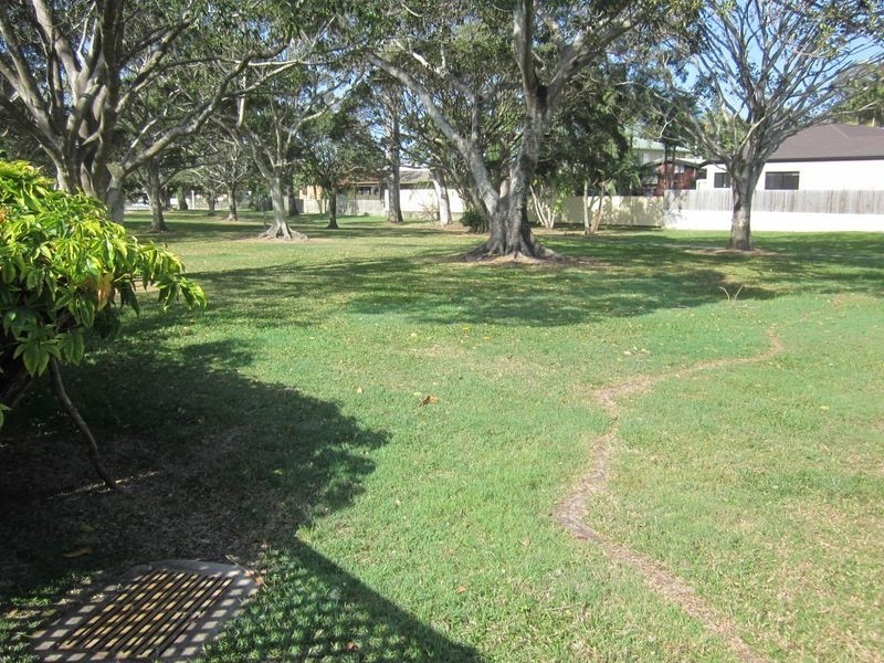 2/4 Ellen Street, Southport QLD 4215