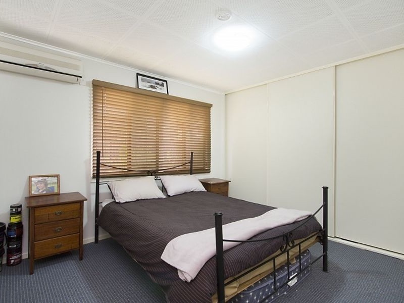 56 Minnie Street, Southport QLD 4215