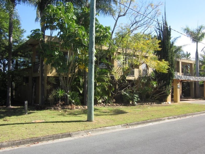 28 Korong Street, Southport QLD 4215