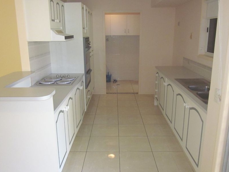 3/71 Benowa Road, Southport QLD 4215