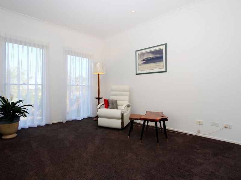 6 Graham Street, Southport QLD 4215