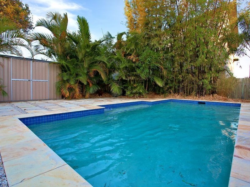 6 Graham Street, Southport QLD 4215