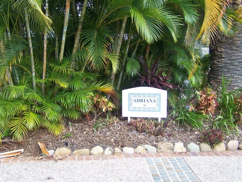 9/100 Cotlew Street East, Southport QLD 4215