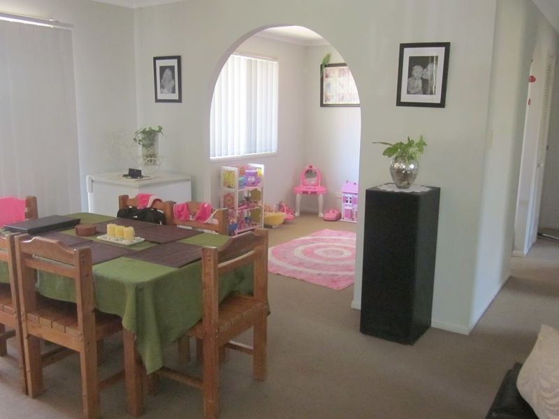 2/124a Whiting Street, Labrador QLD 4215