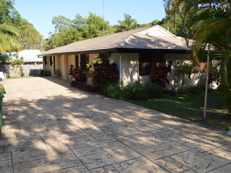 1 & 2/10 West King Lane, Southport QLD 4215