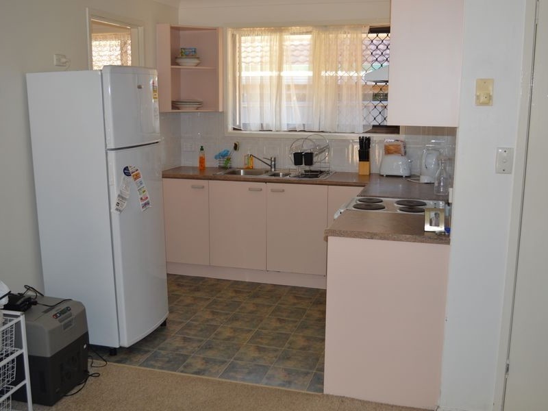 1 & 2/10 West King Lane, Southport QLD 4215