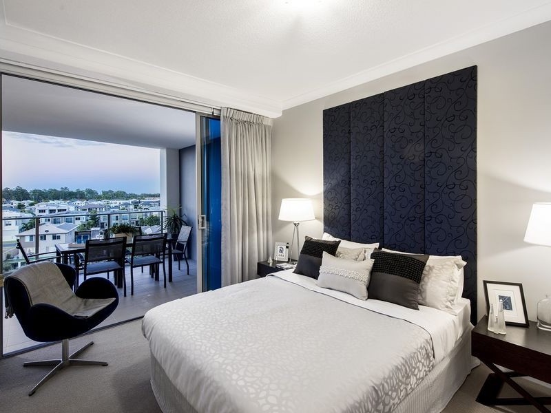 43 Harbourtown Drive, Biggera Waters QLD 4216