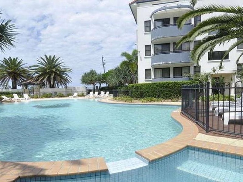 105/392 Marine Parade, Labrador QLD 4215