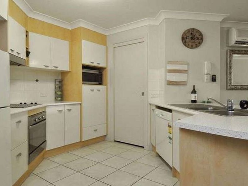 105/392 Marine Parade, Labrador QLD 4215