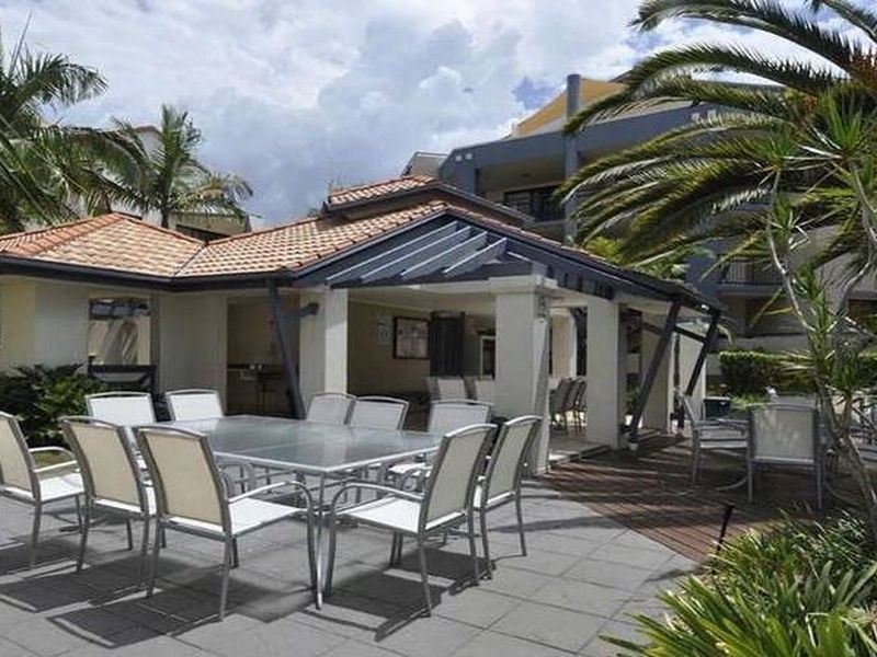 105/392 Marine Parade, Labrador QLD 4215