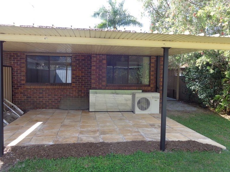 2/38 Morinda Way, Labrador QLD 4215