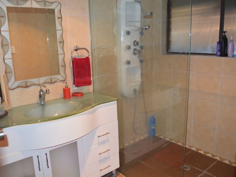 2/38 Morinda Way, Labrador QLD 4215