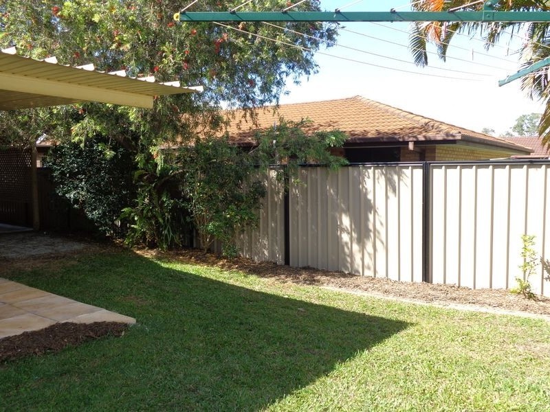 2/38 Morinda Way, Labrador QLD 4215