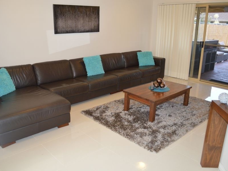 39 Sidney Nolan Drive, Coombabah QLD 4216