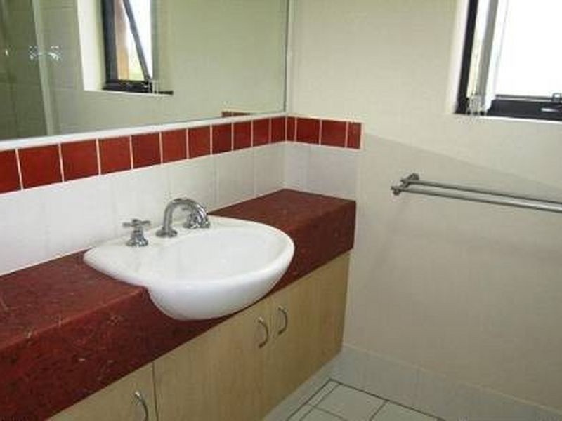 27/61 North Street, Southport QLD 4215