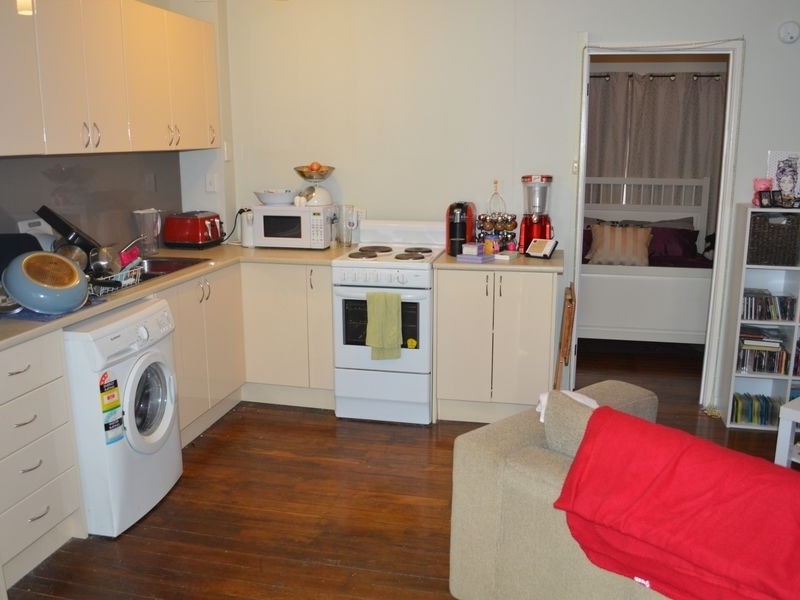 4/73 Queen Street, Southport QLD 4215