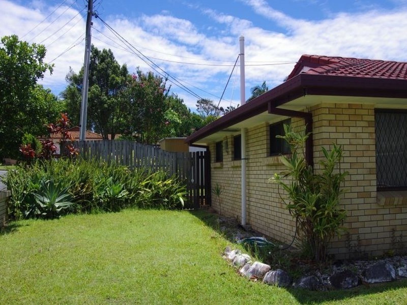 1/19 Terrigal Cres, Southport QLD 4215