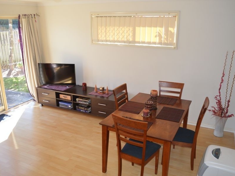 7/183 Government Rd, Labrador QLD 4215