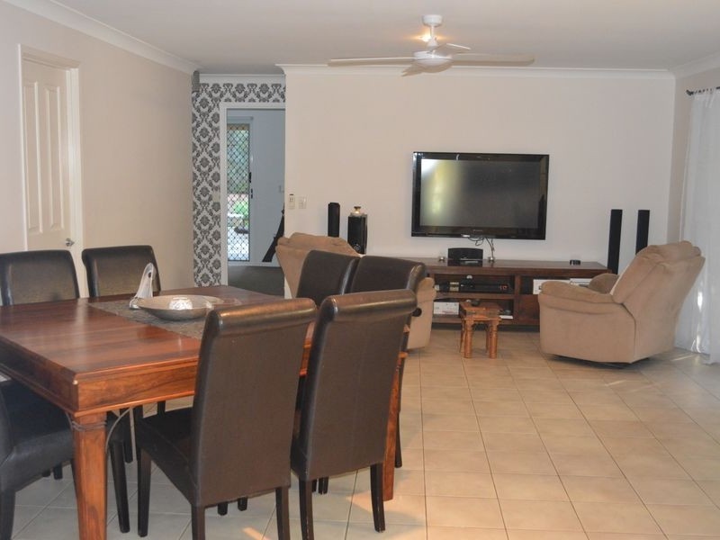 11 Jack Nicklaus Way, Parkwood QLD 4214