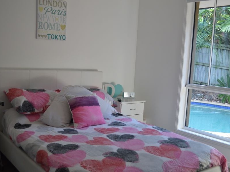 11 Jack Nicklaus Way, Parkwood QLD 4214