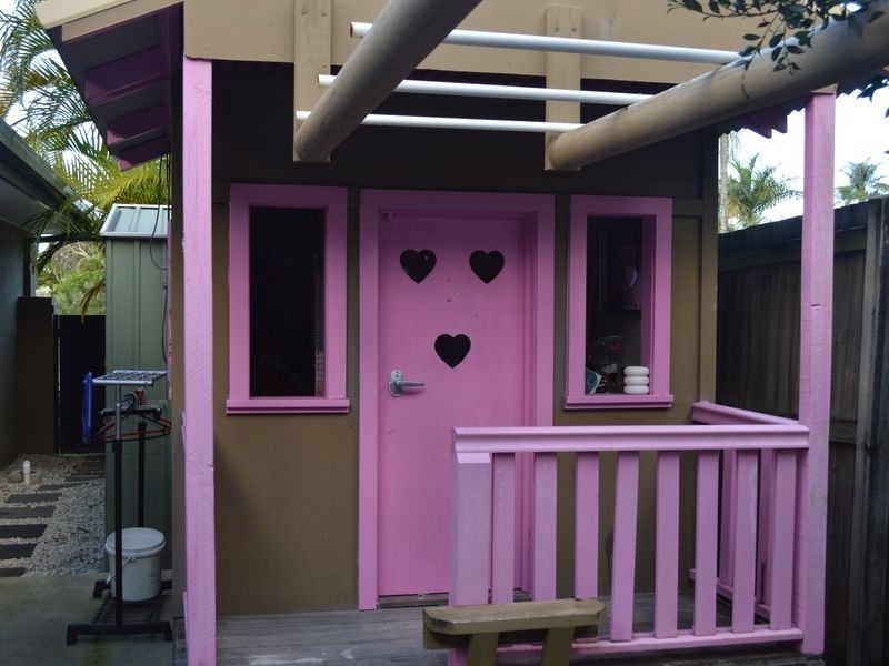 11 Jack Nicklaus Way, Parkwood QLD 4214