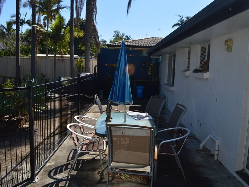 4 Tecoma Street, Southport QLD 4215