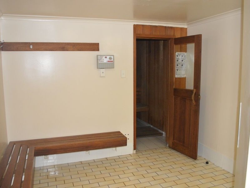 204/67 Ferny Avenue, Surfers Paradise QLD 4217