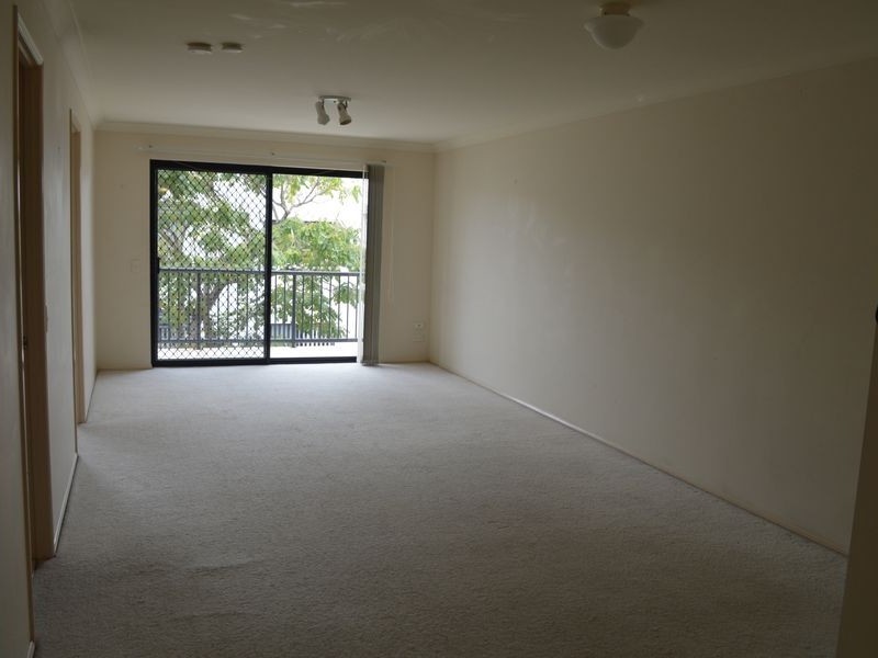 11/19 Lloyd Street, Southport QLD 4215