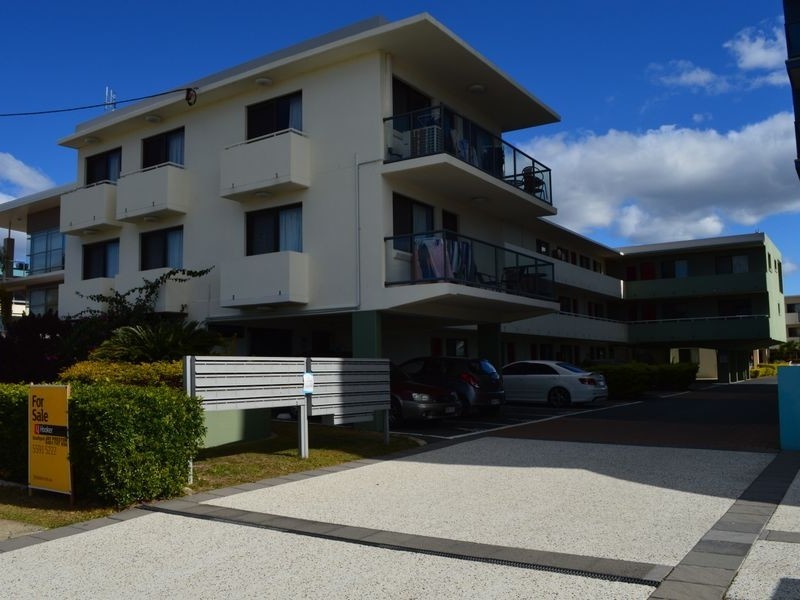 108/132 Marine Parade, Southport QLD 4215
