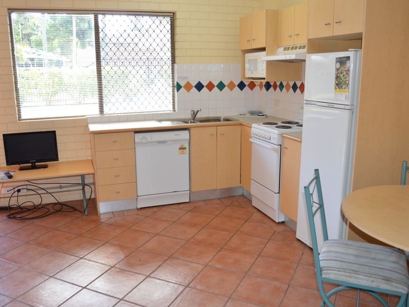 108/132 Marine Parade, Southport QLD 4215